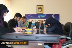 دکتر تاجیک اسمعیلی در حاشیه شورای راهبردی منطقه 7 کشور در جمع اصحاب رسانه:


ارتقاء تعلیم و تربیت موجب توانمندی و تخصص نسل آینده انقلاب است، خروجی این نسل عزت ملی و افتخار ملی است.