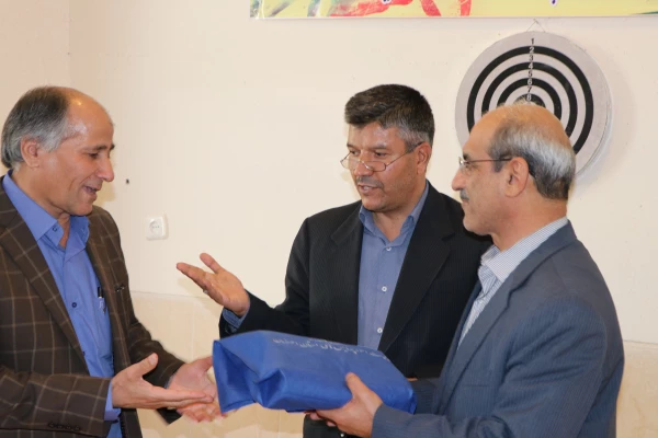 به مناسبت هفته تربیت بدنی و سلامت روان برگزار شد.

مسابقات دارت با حضور قائم مقام دانشگاه فرهنگیان