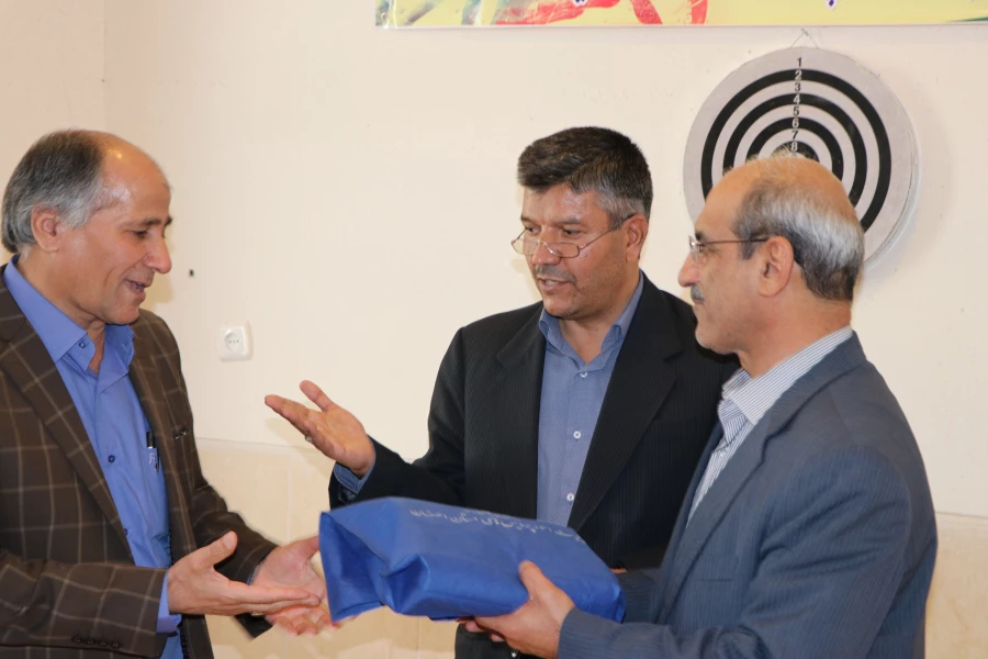 به مناسبت هفته تربیت بدنی و سلامت روان برگزار شد.

مسابقات دارت با حضور قائم مقام دانشگاه فرهنگیان