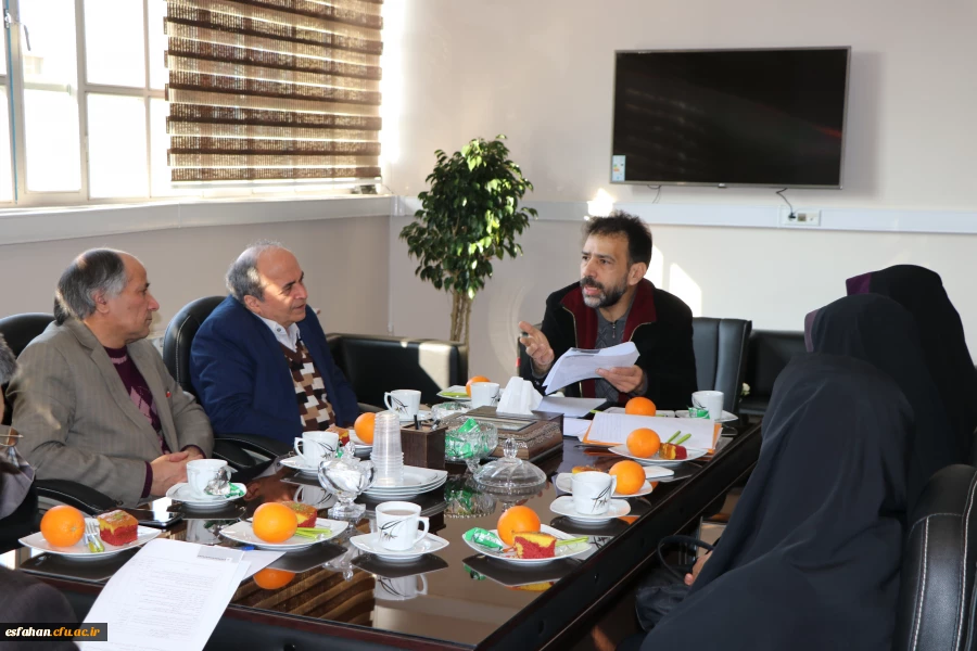 با حضور دکتر عروف زاد برگزار شد.
کارگروه کمیسیون ماده یک در مدیریت امور پردیس های دانشگاه فرهنگیان استان