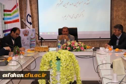 دکترحبیب صفر زاده در اختتامیه دومین جشنواره منطقه ای فرهنگی، اجتماعی اساتید و کارکنان دانشگاه فرهنگیان:

بسیاری از مسائل در حوزه فرهنگ مدیریت نشده است، معماری خوبی در عرصه فرهنگ نداشته ایم و جلوه های اصیل فرهنگ را به درستی به دانشجو تعلیم نداده ایم،