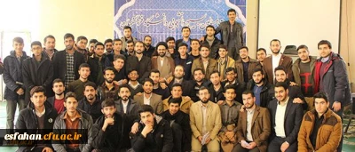 حجت الاسلام و المسلمین دادگر در نشست مسئولین بسیج دانشجویی پردیس ها و مراکز دانشگاه فرهنگیان:
فراگیرترین عامل فراگفتمانی، فرهنگ جامعه است