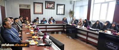 دکتر خنیفر در مراسم معارفه مدیر استانی تهران ابراز امیدواری کرد:

مدیریت استان تهران به عنوان الگوی شایسته ملی و آغازگر اقدامات کلان و ماندنی در دانشگاه باشد