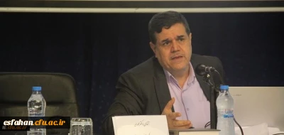 دکتر خنیفر در هجدهمین اجلاس مدیران دانشگاه:
آموزش مداوم اساتید و مدیران اولویت دانشگاه است