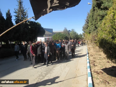 با حضور گسترده مسئولان، دانشجومعلمان مرکز آیت نجف آباد انجام شد:

تشیع پیکر شهید تازه تفحص شده دوران دفاع مقدس