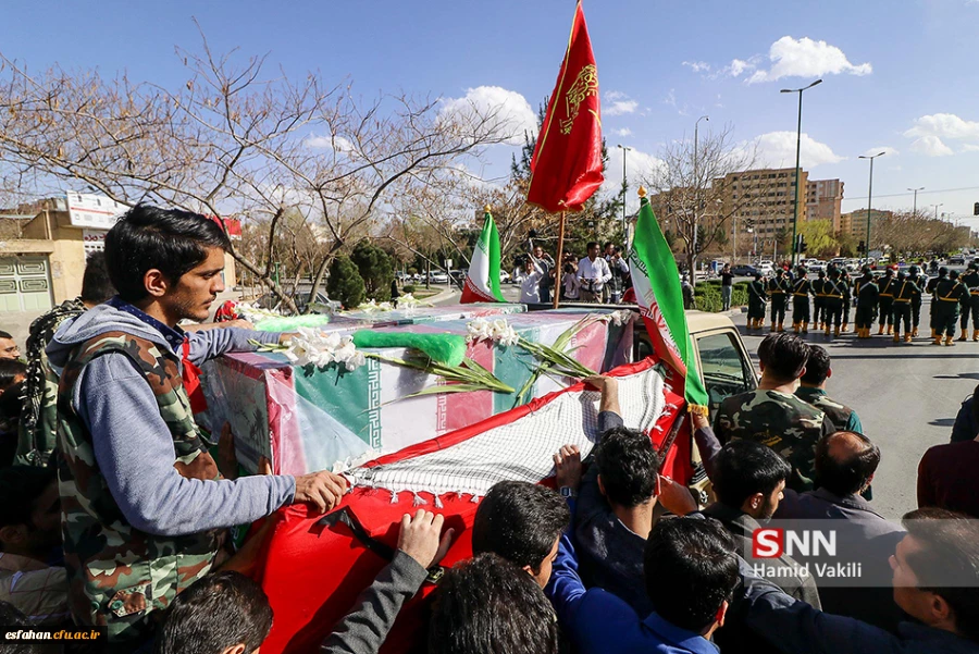 استقبال باشکوه مسئولین و دانشجویان دانشگاه فرهنگیان از شهدای گمنام