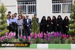 به مناسبت هفته طبیعت و روز بزرگداشت شهدا در دانشگاه فرهنگیان استان اصفهان برگزار شد.
طرح کاشت نهال به یاد شهدا