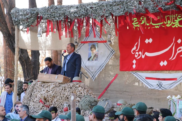 باحضور معاون فرهنگی اجتماعی دانشگاه برگزار شد.
مراسم تشییع و تدفین دو شهید گمنام در اصفهان