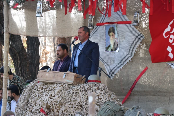 باحضور معاون فرهنگی اجتماعی دانشگاه برگزار شد.
مراسم تشییع و تدفین دو شهید گمنام در اصفهان