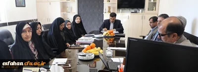 در نشست مشترک مدیران معاونت دانشجویی و حوزه ریاست و روابط عمومی تاکید شد:
لزوم ارتقاء کیفیت و توسعه امکانات در پردیس ها و مراکز در راستای مطالبات دانشجویان