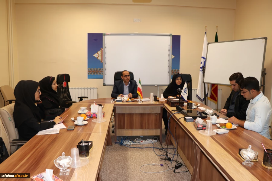 اولین جلسه شورای صنفی- رفاهی دانشگاه فرهنگیان استان اصفهان درسال 97 برگزار شد