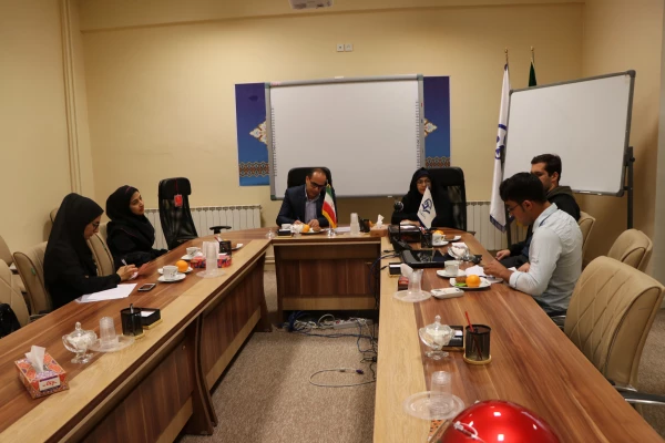 اولین جلسه شورای صنفی- رفاهی دانشگاه فرهنگیان استان اصفهان درسال 97 برگزار شد