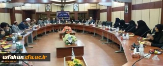 حضور صمیمی دکتر خنیفر سرپرست دانشگاه فرهنگیان در پردیس حکیم فردوسی البرز:
با افتخار در راستای تحقق مطالبات این دانشگاه فعالیت خواهم کرد