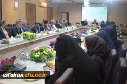 با حضور دکتر عروف زاد سرپرست مدیریت امور پردیس های استان اصفهان برگزار شد .
مراسم گرامی داشت هفته آموزش و تجلیل از مقام استاد