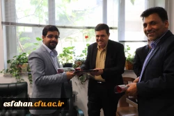 در آستانه روز روابط عمومی و ارتباطات انجام شد:
تقدیر رئیس دانشگاه فرهنگیان از مجموعه روابط عمومی دانشگاه