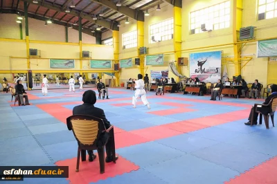 دانشجو معلم آقای علی زنددانشگاه فرهنگیان اصفهان به اردوی تیم ملی کاراته دانشجویان راه یافتند