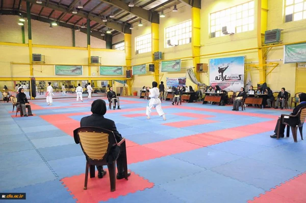 دانشجو معلمان  خانم ام البنین جعفری وآقای علی زنددانشگاه فرهنگیان اصفهان به اردوی تیم ملی کاراته دانشجویان راه یافتند