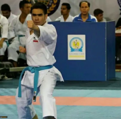 دانشجو معلمان  خانم ام البنین جعفری وآقای علی زنددانشگاه فرهنگیان اصفهان به اردوی تیم ملی کاراته دانشجویان راه یافتند