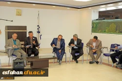 با حضور دکتر عروف زاد در  پردیس شهید باهنر برگزار شد .
جلسه هم اندیشی و بررسی مشکلات و ارائه راهکار ها در حوزه های مختلف