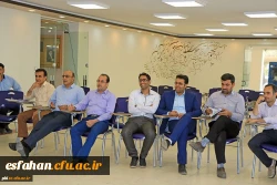 با حضور دکتر عروف زاد در  پردیس شهید باهنر برگزار شد .
جلسه هم اندیشی و بررسی مشکلات و ارائه راهکار ها در حوزه های مختلف