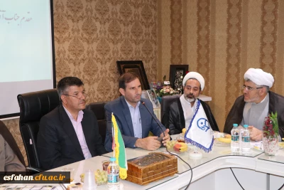 مدیرکل آموزش و پروش دردانشگاه فرهنگیان استان اصفهان:
کیفیت بخشی به رفتار معلمان ضروری است.