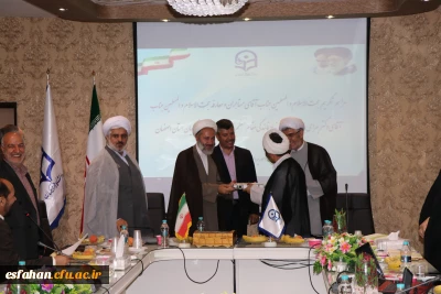 معاون نهاد رهبری در دانشگاه های کشور:
دانشگاه فرهنگیان دانشجوی تراز انقلاب تربیت کند