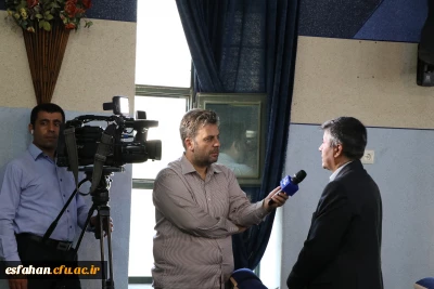 در راستای اطلاع رسانی به پذیرفته شدگان آزمون سراسری
دانشگاه فرهنگیان اصفهان در قاب شبکه استانی صدا و سیما  معرفی شد