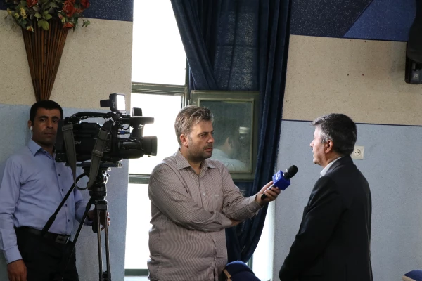 دکتر عروف زاد درمصاحبه با خبرگزاری صدا و سیمای استان اصفهان :
فرایند مصاحبه و جذب دانشجویان دانشگاه فرهنگیان استان با مصاحبه هزار و ۴۶۱ داوطلب آزاد کلید خورد.