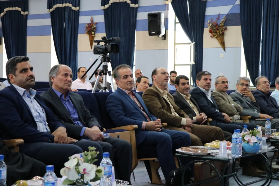 دکتر بهرامی در همایش تخصصی مصاحبه گران و عوامل اجرایی دانشگاه فرهنگیان :
جذب افراد انسان ساز رسالت اصلی دانشگاه فرهنگیان