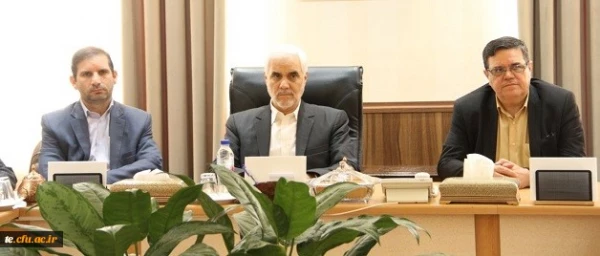 دکتر خنیفر در جلسه هیئت امناء دانشگاه فرهنگیان اصفهان:
هر کشوری به مرزهای بالندگی رسیده از تعلیم و تربیت بوده است