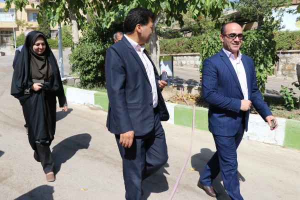 مشاورریاست دانشگاه فرهنگیان در بازدید از مدیریت و پردیس های و مراکز اصفهان تاکید کرد:
این زمان، نقطه عطف جهش و ارتقا کمی و کیفی دانشگاه فرهنگیان است