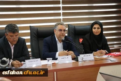 دکتر لطفی دبیر کارگروه تخصصی دانشگاه فرهنگیان در وزارت علوم  ، تحقیقات و فناوری :
دانشگاه فرهنگیان حساس و وظایف آن هم حساس است چرا که معلمان آینده را تربیت می کند.