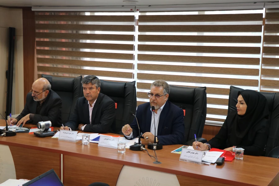 دکتر کچوئیان در کارگاه آموزشی نظارت، ارزیابی و تضمین کیفیت استان اصفهان :
مرکز سنجش موظف است شایستگی های نو معلمان و معلمان را مرتب ارزیابی کند.