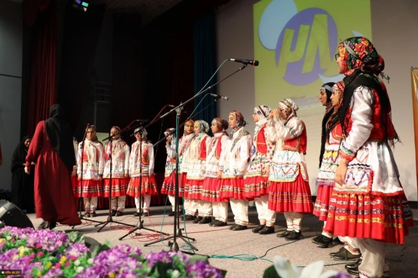 آغاز رقابت های دانشجومعلمان دختر در بیست و هشتمین جشنواره فرهنگی و اجتماعی