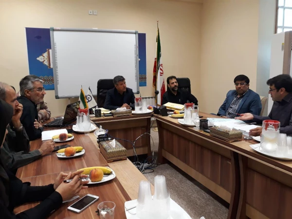 با حضور نمایندگان دانشگاه فرهنگیان برگزار شد.
بررسی اسناد مناقصه خرید خدمات عمومی و برون سپاری طبخ و توزیع غذا