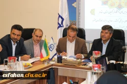 سرپرست امور پردیس های دانشگاه فرهنگیان استان اصفهان در کمیته استانی کارورزی:
اصفهان در اجرای درس کارورزی وضعیت مطلوبی دارد/ کارورزی پاشنه آشیل دانشگاه فرهنگیان