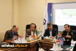 دکتر کمالی مدیرکل آموزش و پرورش استان اصفهان  در کمیته استانی کارورزی:
ما دانشجومعلم توانا می خواهیم کسی که بتواند معلمی را به عنوان یک حرفه مقدس در پیش بگیرد.