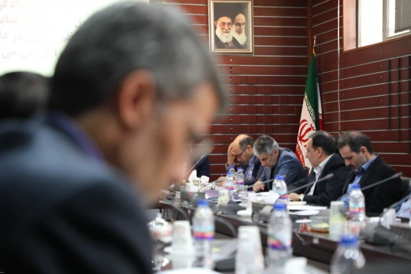 رئیس دانشگاه فرهنگیان:
نیروهای حراست، مایه اعتبار و آبروی ما هستند؛ حراست به معنای هدایت است