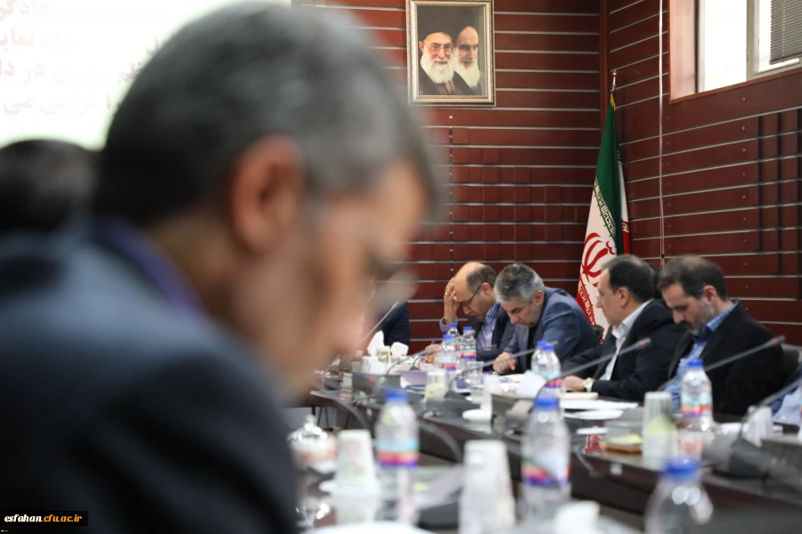 رئیس دانشگاه فرهنگیان:
نیروهای حراست، مایه اعتبار و آبروی ما هستند؛ حراست به معنای هدایت است