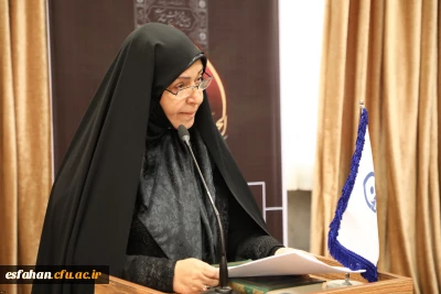 به همت امور بانوان دانشگاه در سازمان مرکزی برگزار شد:

نشست تخصصی بزرگداشت اربعین حسینی با موضوع نقش زنان در حماسه عاشورا