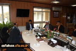 سرپرست دانشگاه فرهنگیان اصفهان در دیدار با مدیر کل آموزش و پرورش :

دانشگاه فرهنگیان هئیت اندیشه ورز آموزش و پرورش است.