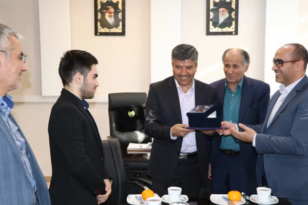 در دانشگاه فرهنگیان استان اصفهان برگزارشد.

تقدیراز دانشجوی ورزشکار مدال آور مسابقات جهانی