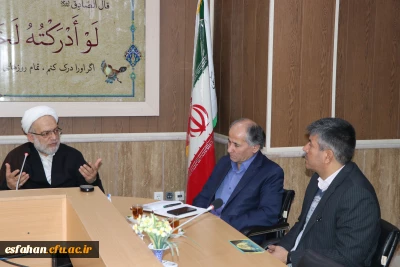 سرپرست امور پردیس های دانشگاه فرهنگیان اصفهان در دیدار با ریاست بنیاد مهدویت :

تعالی دانشجو معلمان در معارف مهدویت ضروی و راهگشا است.