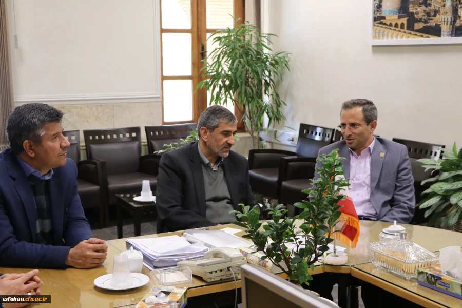 دیدار معاون پژوهش و فناوری دانشگاه فرهنگیان  با سرپرست  معاونت سیاسی،امنیتی استانداری اصفهان
