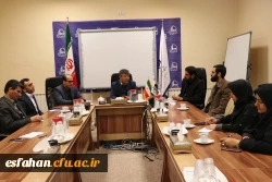 سرپرست دانشگاه فرهنگیان استان اصفهان در دیدار با سرپرست اداره کل کتابخانه های عمومی :

ترغیب دانشجو معلمان به مطالعه و کتابخوانی یک راهبرد برای دانشگاه فرهنگیان است