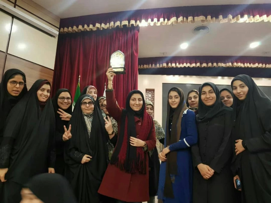 کسب مقام اول در چهارمین گردهمایی رویش کشوری بخش خواهران توسط دانشگاه فرهنگیان استان اصفهان