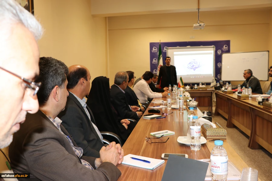 به میزبانی دانشگاه فرهنگیان استان اصفهان آغاز بکار کرد:

دوره آموزشی، کارگاهی برنامه ریزی امور عمرانی و بودجه دانشگاه فرهنگیان