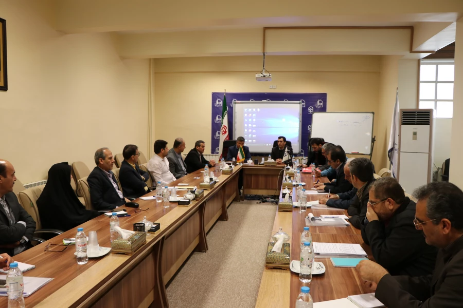 سرپرست دانشگاه فرهنگیان استان اصفهان در دوره آموزشی ،کارگاهی برنامه ریزی امور عمرانی و بودجه

دوره های آموزشی برای بدنه دانشگاه فرهنگیان مفیداست