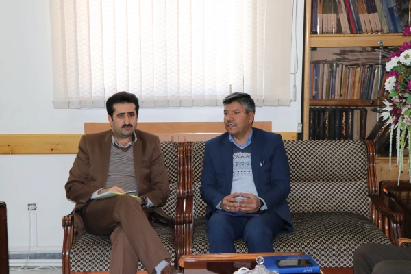 سرپرست دانشگاه فرهنگیان استان اصفهان در دیدار با سرپرست فرمانداری :

دانشگاه فرهنگیان مکمل و هئیت اندیشه ورز آموزش و پرورش می باشد