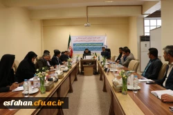 دکتر محمدی در اولین جلسه شورای راهبری قطب دو فرهنگی و اجتماعی عنوان کرد : 

نگاه یکسان به تشکل های دانشجویی یک راهبرد اساسی است